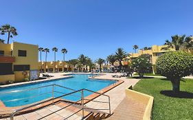 Seaside Apartment Corralejo : A Cozy Holiday Home In A Peaceful Well Located Green Complex