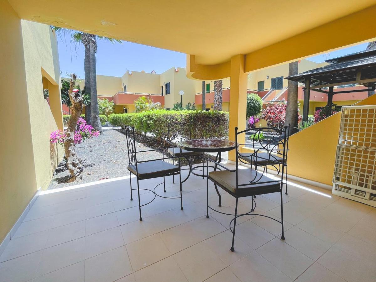 Seaside Apartment Corralejo : A Cozy Holiday Home In A Peaceful Well Located Green Complex Exterior foto